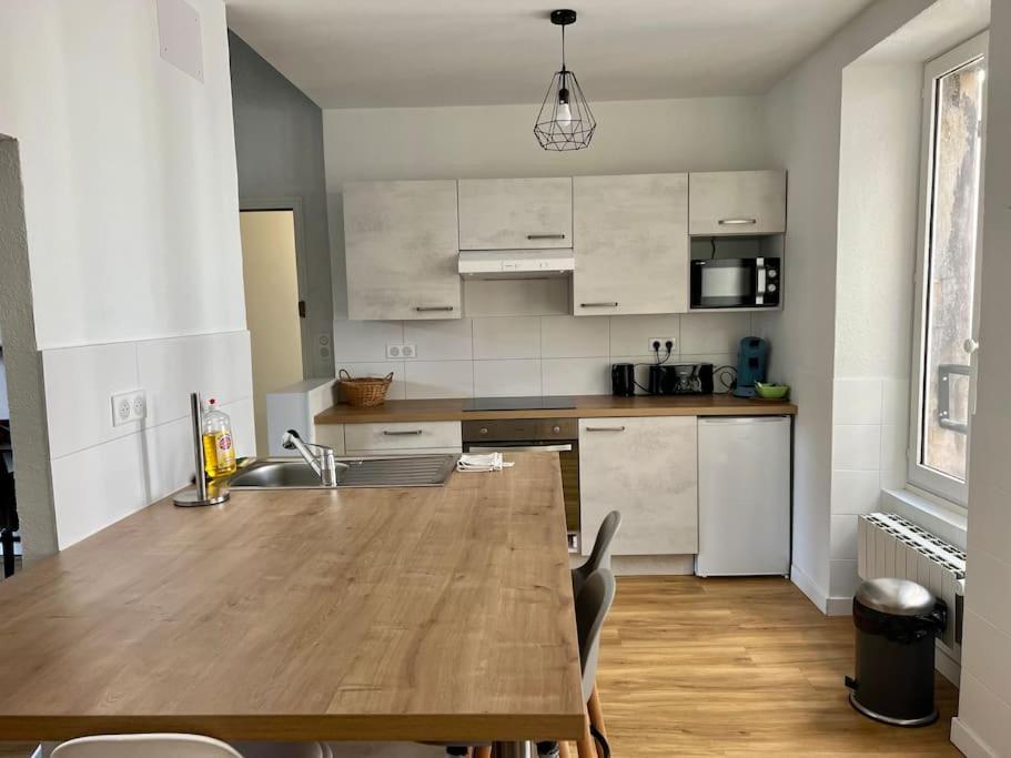 Charmant Appartement Plein Centre Avec Parking Augustins B Клермон-Феран Екстериор снимка